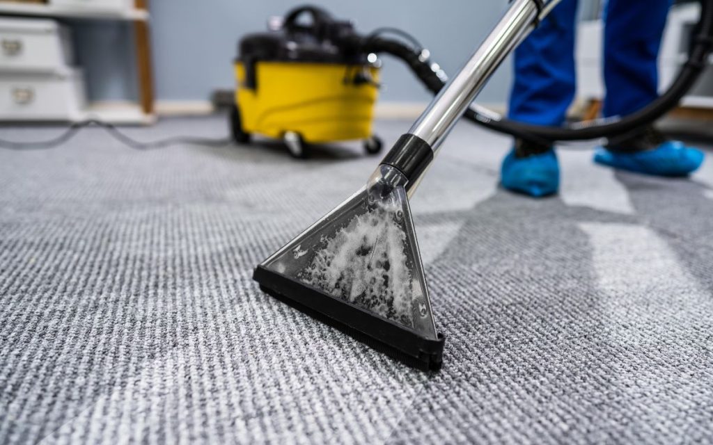 how to remove mud stain from carpet