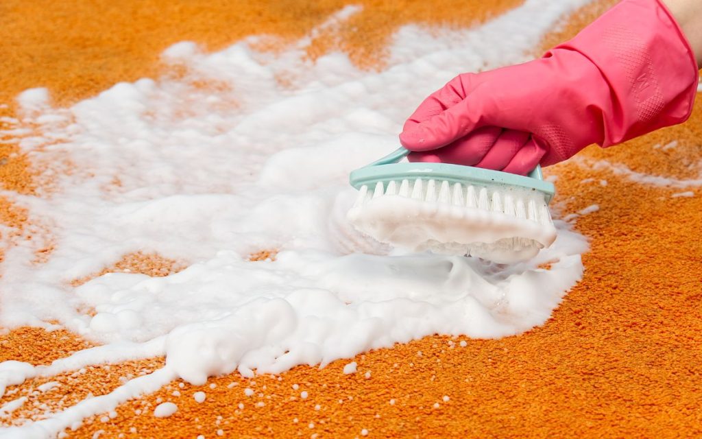 how to remove mud stains from carpet